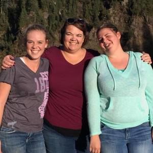 Meet your Posher, Toni